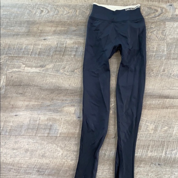 lululemon athletica Pants - Lululemon legging